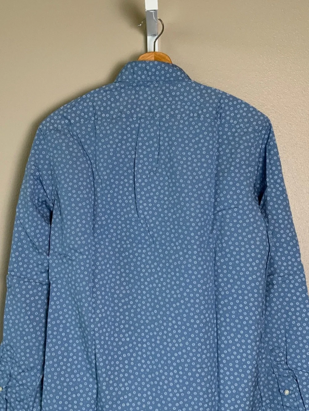 J. Crew Slim Stretch Secret Wash Cotton Poplin Button Down Shirt in Daisy